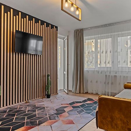 Apartament De Lux Drumul Taberei Bukarest Eksteriør billede