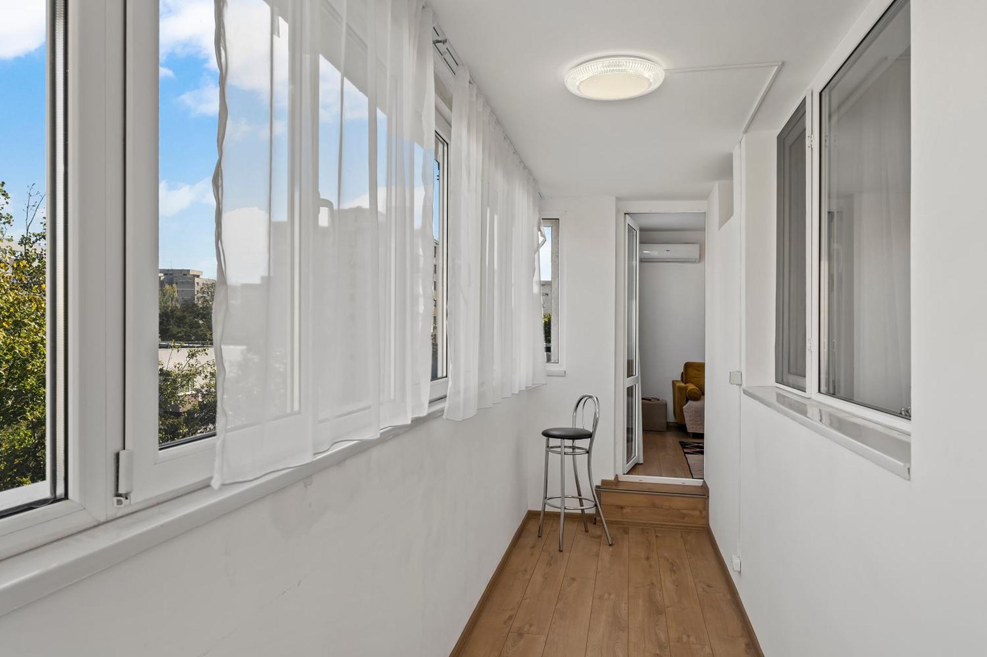 Apartament De Lux Drumul Taberei Bukarest Eksteriør billede